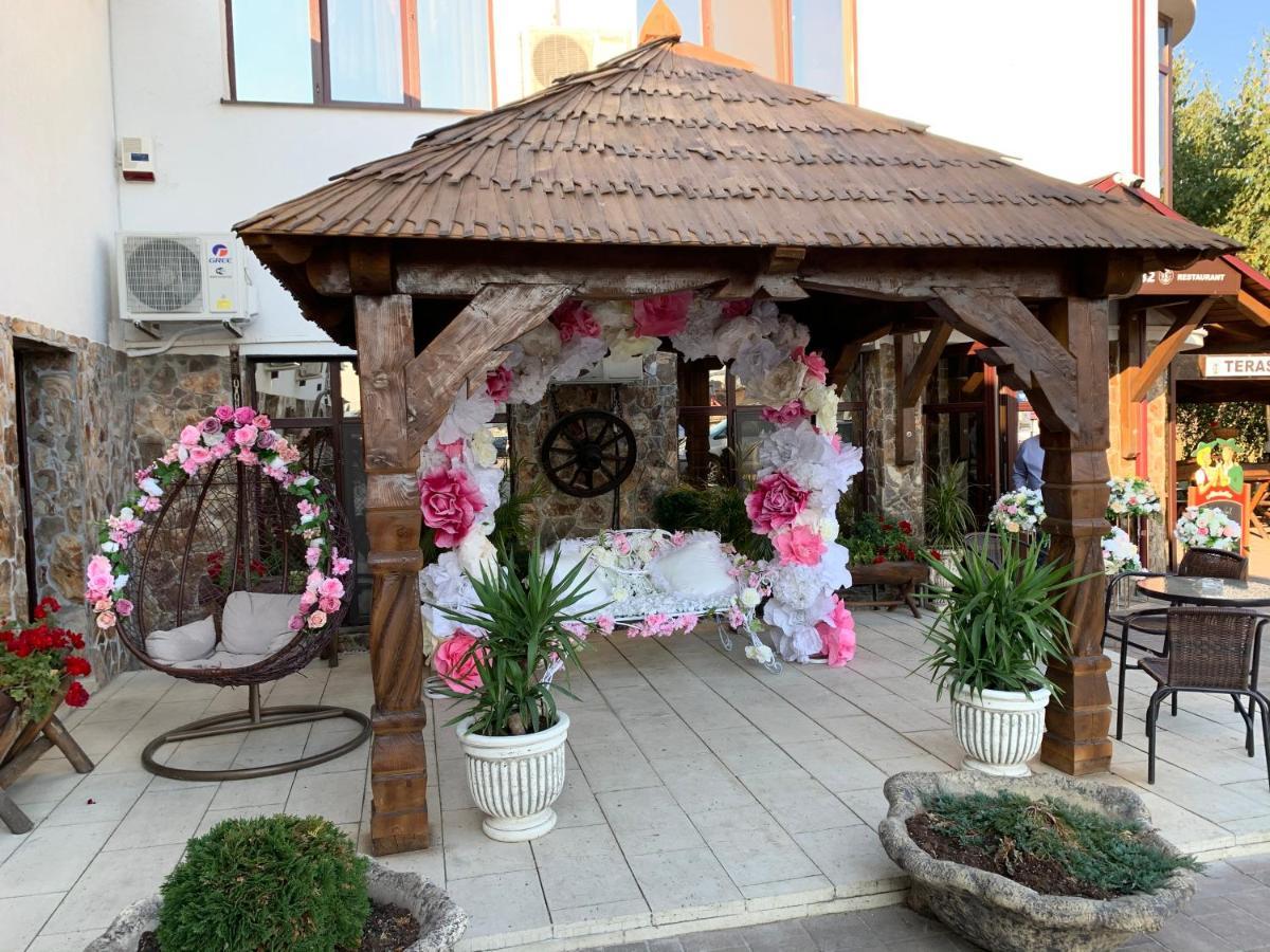 Hanu Lui Gica Spa Satu Mare Exterior photo